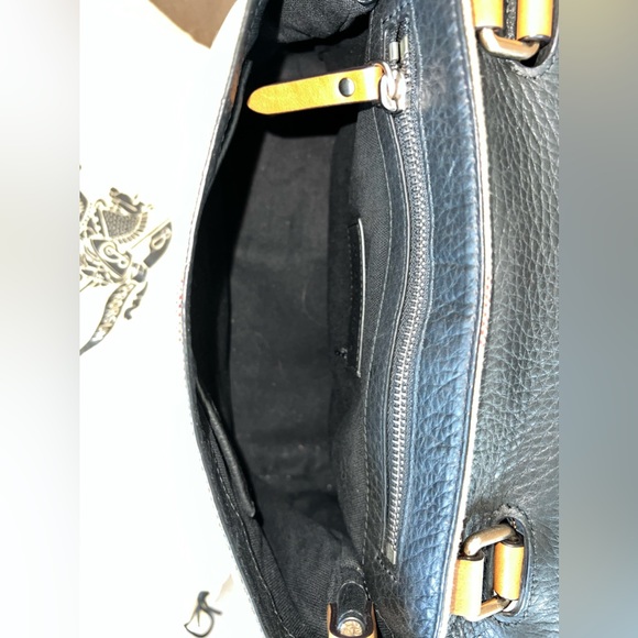 Burberry cross body purse - Picture 7 of 8